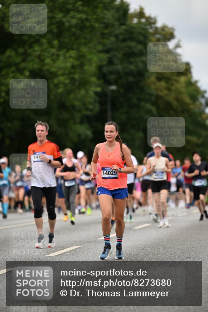 29.06.2025 - hella hamburg halbmarathon Dr. Thomas Lammeyer http://msf.ph/oto/8273680 29.06.2025 10:36:06 Kennedybrücke 1235, 1292, 2672, 3239, 3358, 3707, 3751, 3752, 3778, 4314, 4365, 4605, 4924, 5496, 5601, 5658, 5743, 6218, 6344, 7239, 7295, 7334, 7344, 7535, 7570, 7695, 7816, 7898, 8127, 8304, 8538, 8757, 9478, 9604, 9882, 10248, 10421, 10653, 11168 meine-sportfotos.de