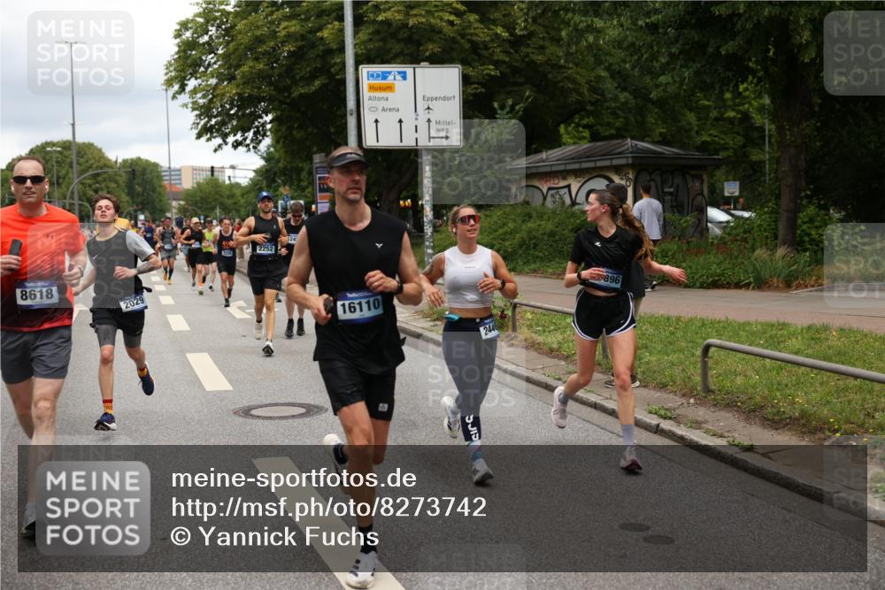 29.06.2025 - hella hamburg halbmarathon Yannick Fuchs http://msf.ph/oto/8273742 29.06.2025 10:49:14 20KM 1120, 1143, 1834, 2029, 2252, 2448, 3037, 3256, 4249, 4616, 4868, 4897, 5021, 6355, 6891, 6938, 7147, 7221, 8573, 8618, 8691, 10044, 10188, 10582, 11231, 11568, 12248, 12483, 12544, 12584, 13234, 13236, 13267, 13470, 14750, 14845, 14909, 15300, 15854, 15868, 15896, 16108, 16110, 16213, 16327, 16334, 16609, 17603, 17940, 18031, 18190, 18290, 19047 meine-sportfotos.de
