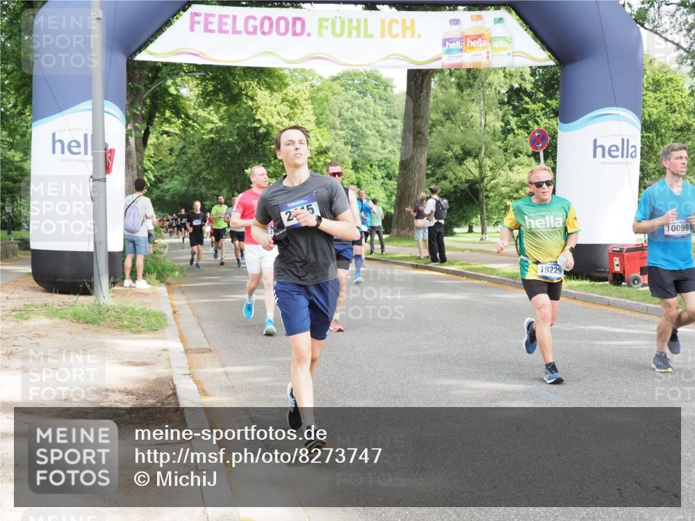 29.06.2025 - hella hamburg halbmarathon MichiJ http://msf.ph/oto/8273747 29.06.2025 10:31:28 Zwischen KM18-KM19 2415, 4080, 5477, 7026, 7865, 9114, 9534, 10099, 10251, 13897, 14813, 16224, 17403, 17516, 19009, 19229 meine-sportfotos.de
