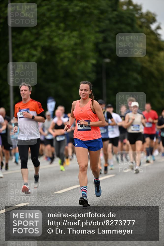 29.06.2025 - hella hamburg halbmarathon Dr. Thomas Lammeyer http://msf.ph/oto/8273777 29.06.2025 10:36:07 Kennedybrücke 1235, 1292, 2672, 3239, 3358, 3707, 3751, 3752, 3778, 4314, 4365, 4605, 4924, 5496, 5601, 5658, 5743, 6218, 6344, 7239, 7295, 7334, 7344, 7535, 7570, 7695, 7816, 7898, 8072, 8073, 8124, 8127, 8304, 8538, 8757, 9478, 9604, 9882, 10248, 10421, 11168 meine-sportfotos.de