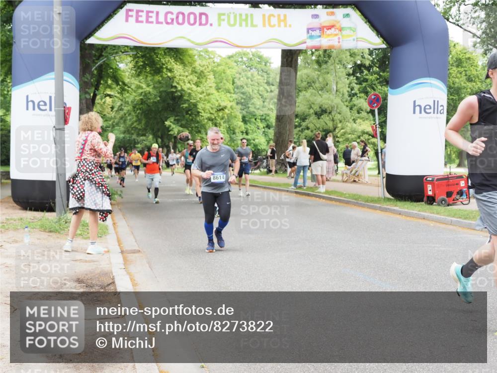 29.06.2025 - hella hamburg halbmarathon MichiJ http://msf.ph/oto/8273822 29.06.2025 10:56:22 Zwischen KM18-KM19 2288, 3091, 4962, 6295, 8614, 12492, 17985, 18218 meine-sportfotos.de