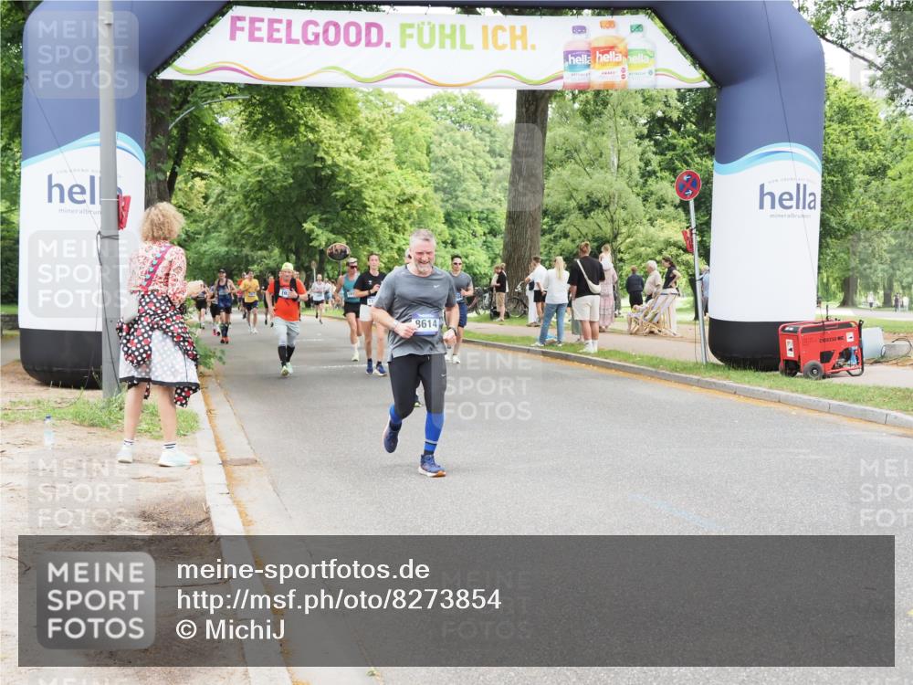 29.06.2025 - hella hamburg halbmarathon MichiJ http://msf.ph/oto/8273854 29.06.2025 10:56:23 Zwischen KM18-KM19 2288, 3091, 4962, 6295, 8614, 11987, 12492, 18218 meine-sportfotos.de