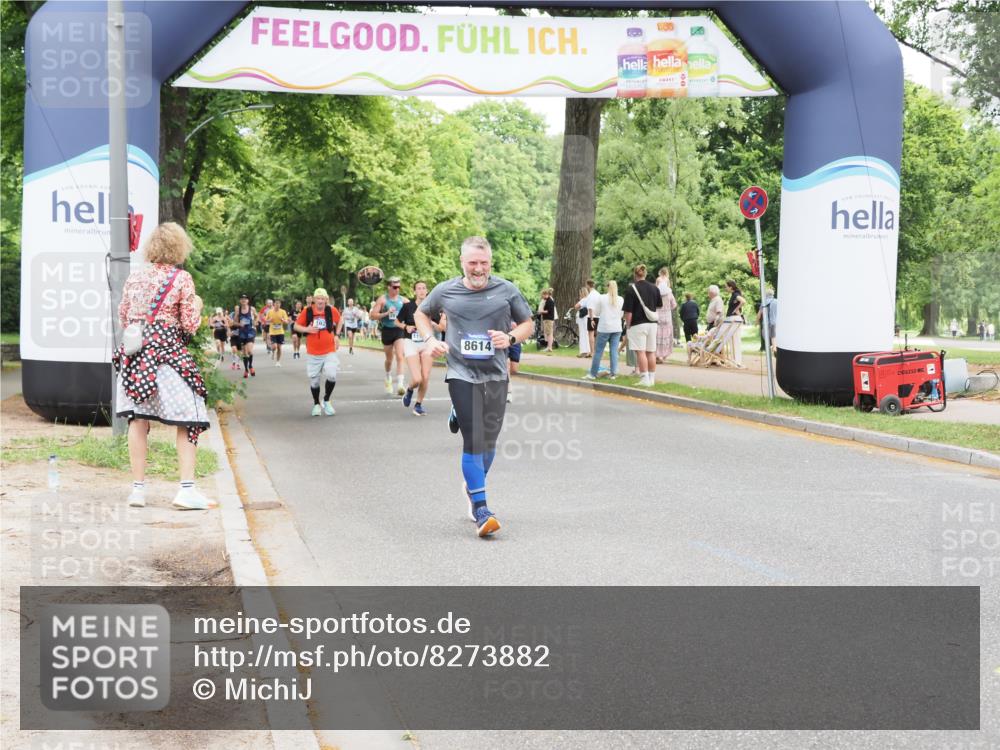 29.06.2025 - hella hamburg halbmarathon MichiJ http://msf.ph/oto/8273882 29.06.2025 10:56:23 Zwischen KM18-KM19 2288, 3091, 4962, 6295, 8614, 11987, 12492, 18218 meine-sportfotos.de