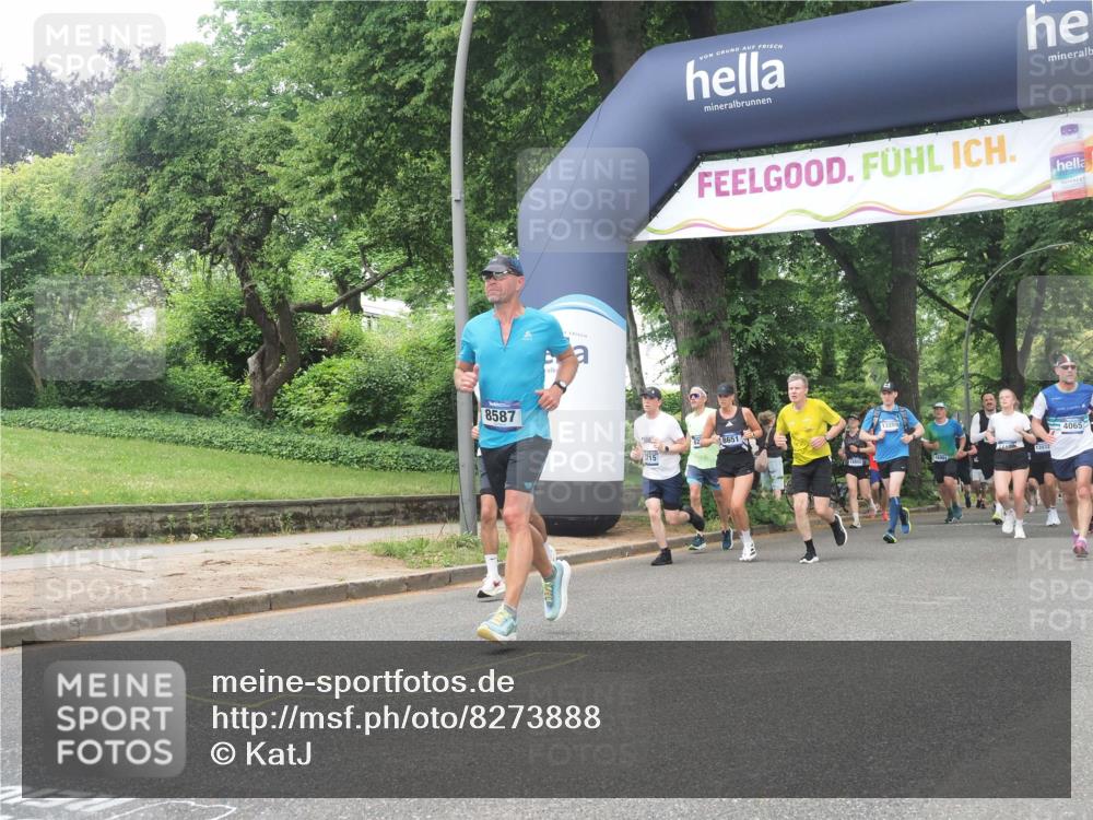 29.06.2025 - hella hamburg halbmarathon KatJ http://msf.ph/oto/8273888 29.06.2025 10:40:06 Zwischen KM18-KM19 2444, 3208, 3209, 4065, 8390, 8587 meine-sportfotos.de