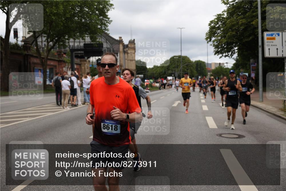 29.06.2025 - hella hamburg halbmarathon Yannick Fuchs http://msf.ph/oto/8273911 29.06.2025 10:49:15 20KM 1120, 1143, 1834, 2029, 2252, 2448, 2612, 3037, 3256, 4249, 4616, 4868, 4897, 5021, 5643, 6355, 6891, 6938, 7147, 7221, 8573, 8618, 8691, 10044, 10188, 10582, 11231, 11568, 12248, 12483, 12544, 12584, 13234, 13236, 13267, 13470, 14750, 14845, 14909, 15300, 15854, 15868, 15896, 16108, 16110, 16213, 16327, 16334, 16609, 17603, 17940, 18031, 18190, 18290, 19047 meine-sportfotos.de