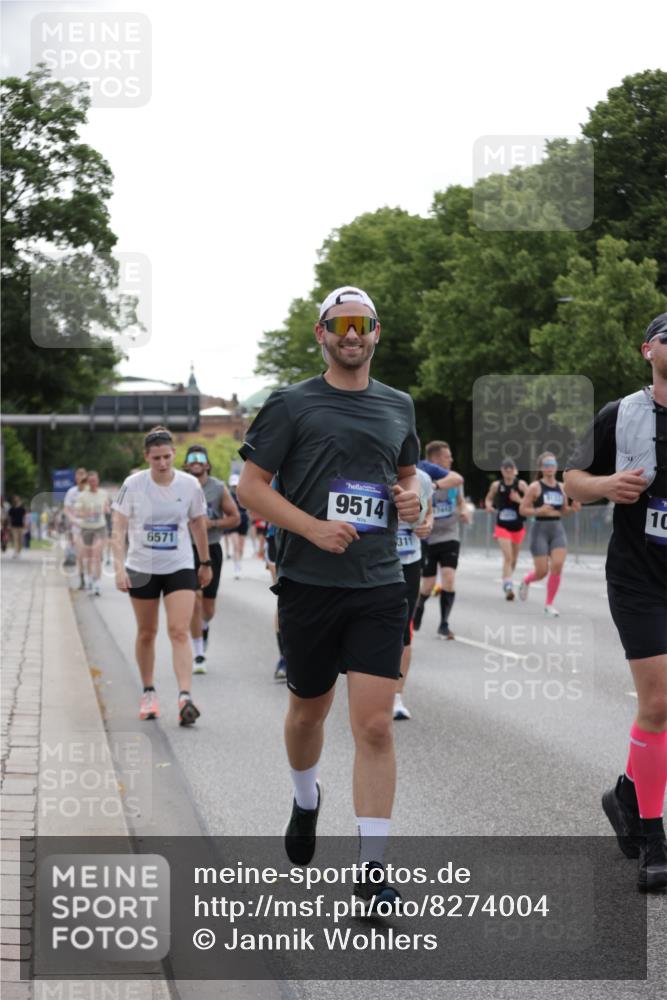 29.06.2025 - hella hamburg halbmarathon Jannik Wohlers http://msf.ph/oto/8274004 29.06.2025 10:34:16 Lombardsbrücke 1025, 2023, 2355, 3130, 3420, 5453, 6034, 6171, 6329, 6843, 7020, 7386, 7644, 7733, 8369, 8705, 8793, 9122, 9164, 9448, 9514, 10335, 10674, 11122, 11245, 11646, 12164, 12236, 12382, 13311, 13416, 13471, 13473, 14273, 15310, 15380, 15477, 16238, 16311, 16390, 16682, 17412, 18892 meine-sportfotos.de