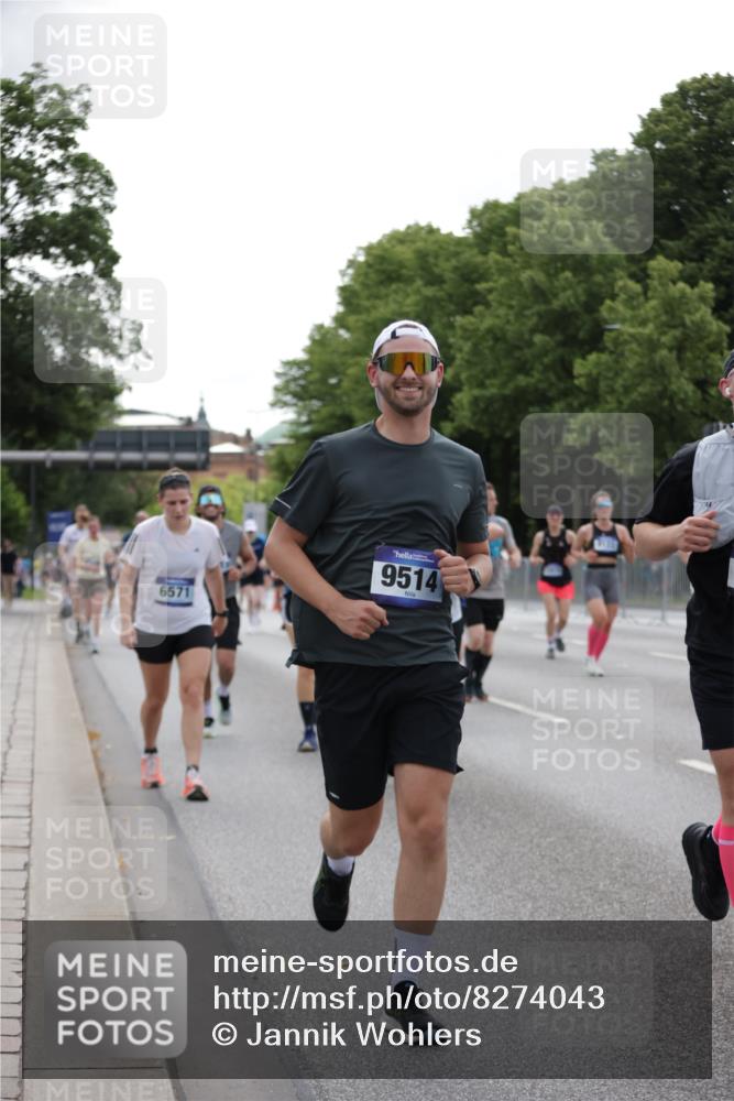 29.06.2025 - hella hamburg halbmarathon Jannik Wohlers http://msf.ph/oto/8274043 29.06.2025 10:34:16 Lombardsbrücke 1025, 2023, 2355, 3130, 3420, 5453, 6034, 6171, 6329, 6843, 7020, 7386, 7644, 7733, 8369, 8705, 8793, 9122, 9164, 9448, 9514, 10335, 10674, 11122, 11245, 11646, 12164, 12236, 12382, 13311, 13416, 13471, 13473, 14273, 15310, 15380, 15477, 16238, 16311, 16390, 16682, 17412, 18892 meine-sportfotos.de