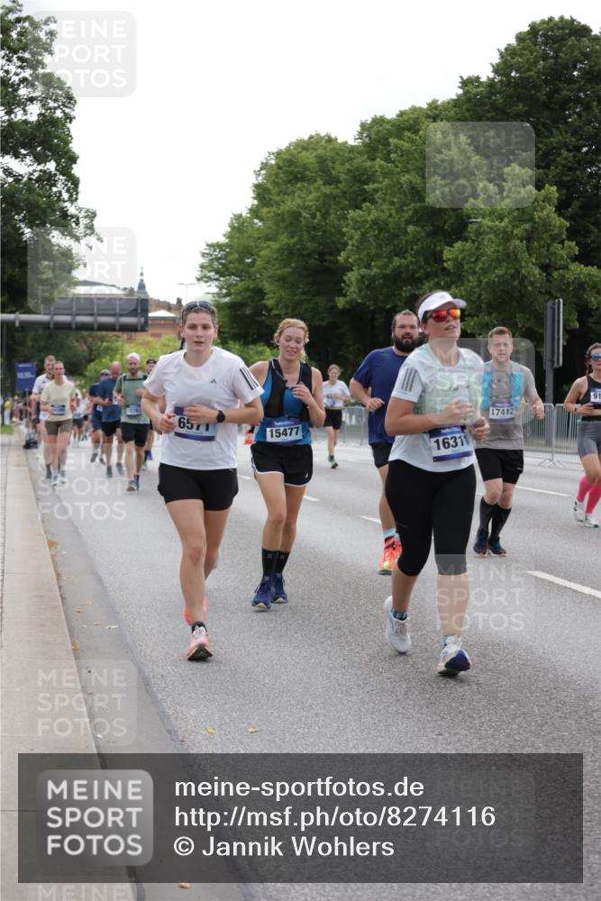 29.06.2025 - hella hamburg halbmarathon Jannik Wohlers http://msf.ph/oto/8274116 29.06.2025 10:34:17 Lombardsbrücke 1025, 2023, 2355, 3130, 3420, 5453, 6034, 6171, 6310, 6329, 6335, 6843, 7020, 7386, 7644, 7733, 8369, 8793, 9122, 9164, 9448, 9514, 10335, 10674, 11122, 11245, 11646, 12164, 12236, 12382, 13311, 13416, 13471, 13473, 14273, 15310, 15380, 15477, 16238, 16311, 16390, 16682, 17412, 18892 meine-sportfotos.de