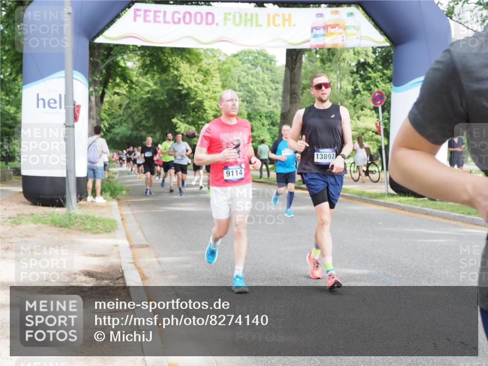 29.06.2025 - hella hamburg halbmarathon MichiJ http://msf.ph/oto/8274140 29.06.2025 10:31:30 Zwischen KM18-KM19 1735, 2415, 4080, 5477, 7865, 9114, 9534, 10099, 13897, 14813, 16224, 17516, 19229 meine-sportfotos.de