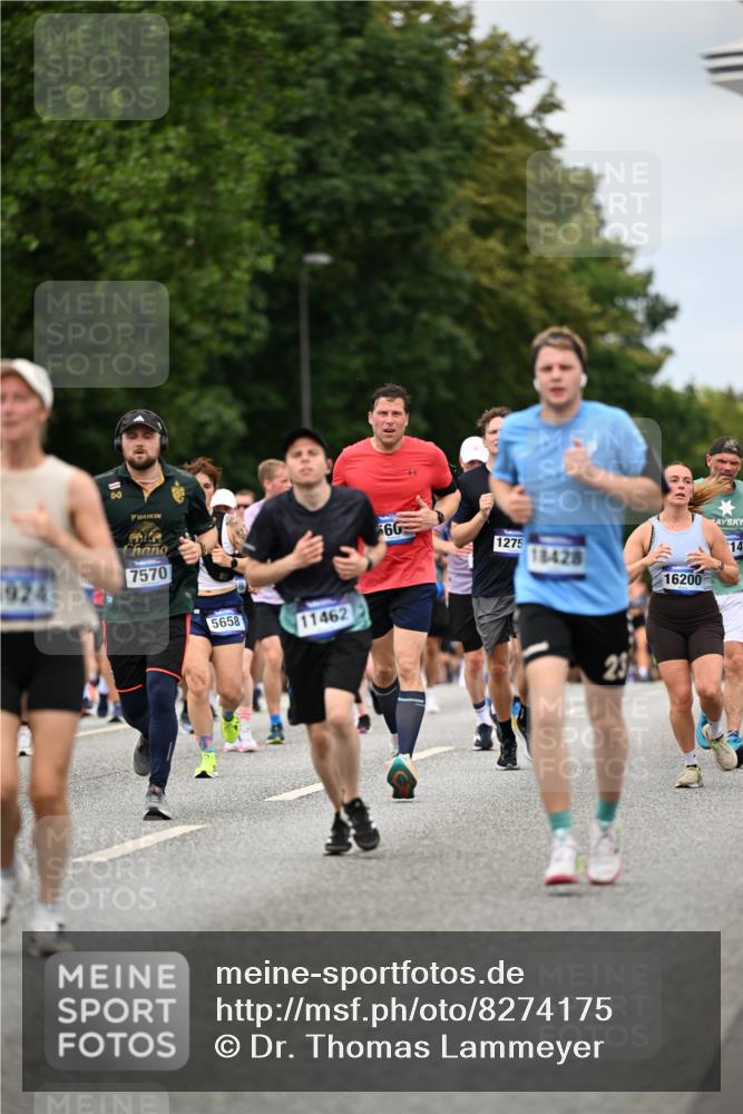 29.06.2025 - hella hamburg halbmarathon Dr. Thomas Lammeyer http://msf.ph/oto/8274175 29.06.2025 10:36:12 Kennedybrücke 1292, 1987, 2349, 2943, 3239, 3358, 3365, 3707, 3751, 3752, 3778, 4314, 4365, 4605, 4924, 5496, 5601, 5658, 5743, 6218, 7239, 7295, 7334, 7344, 7535, 7570, 7695, 7816, 7898, 8072, 8073, 8124, 8127, 8303, 8538, 8757, 9125, 9604, 10248, 10421, 10924, 11168, 11225, 11362 meine-sportfotos.de