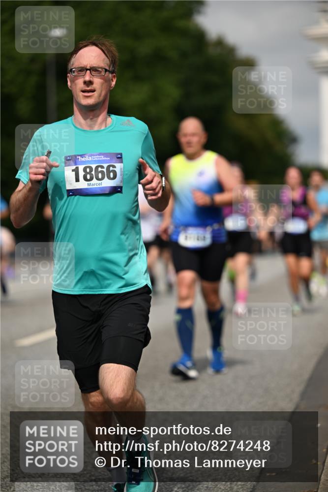 29.06.2025 - hella hamburg halbmarathon Dr. Thomas Lammeyer http://msf.ph/oto/8274248 29.06.2025 10:15:25 Kennedybrücke 1166, 1531, 1866, 1992, 4227, 5254, 5379, 5990, 5991, 7571, 9169, 9191, 10372, 10428, 11321 meine-sportfotos.de