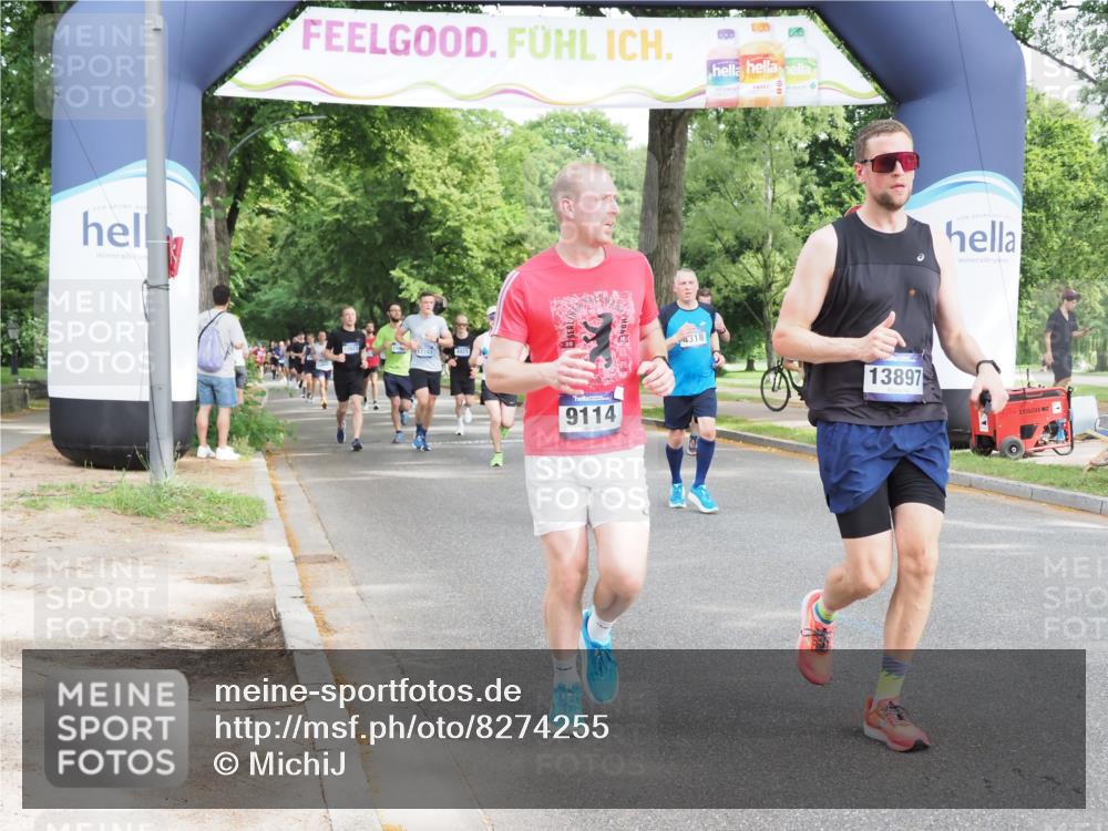 29.06.2025 - hella hamburg halbmarathon MichiJ http://msf.ph/oto/8274255 29.06.2025 10:31:30 Zwischen KM18-KM19 1735, 2415, 4080, 5477, 7865, 9114, 9534, 10099, 13897, 14813, 16224, 17516, 19229 meine-sportfotos.de