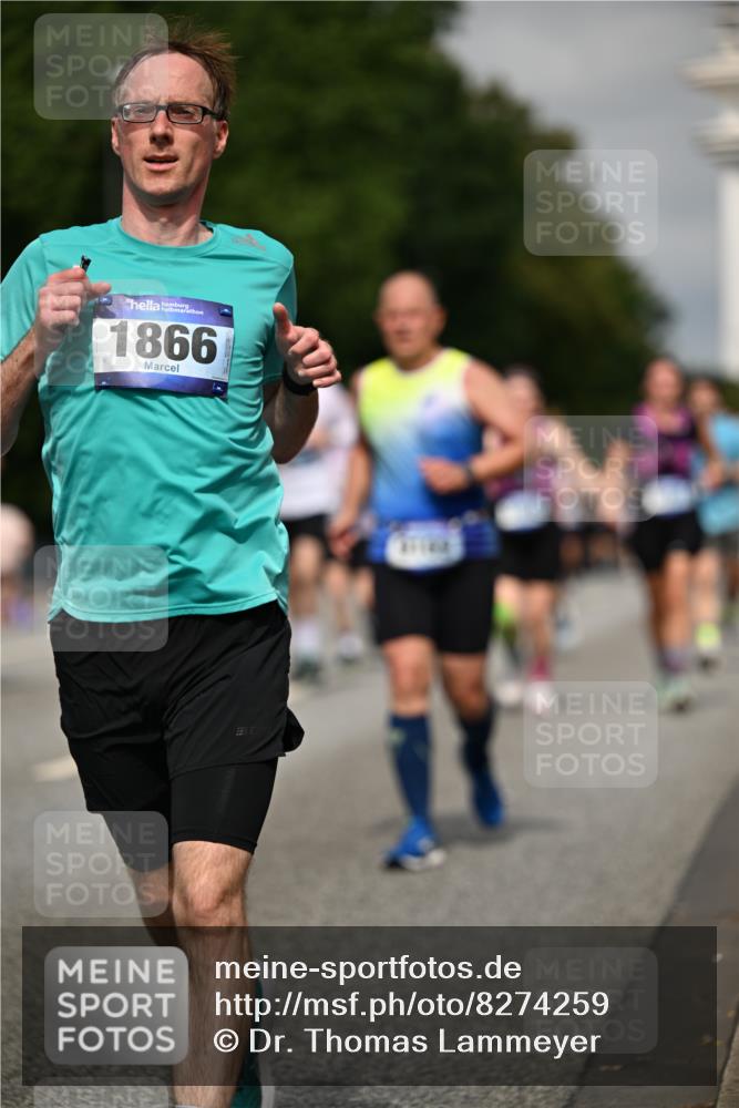 29.06.2025 - hella hamburg halbmarathon Dr. Thomas Lammeyer http://msf.ph/oto/8274259 29.06.2025 10:15:25 Kennedybrücke 1166, 1531, 1866, 1992, 4227, 5254, 5379, 5990, 5991, 7571, 9169, 9191, 10372, 10428, 11321 meine-sportfotos.de