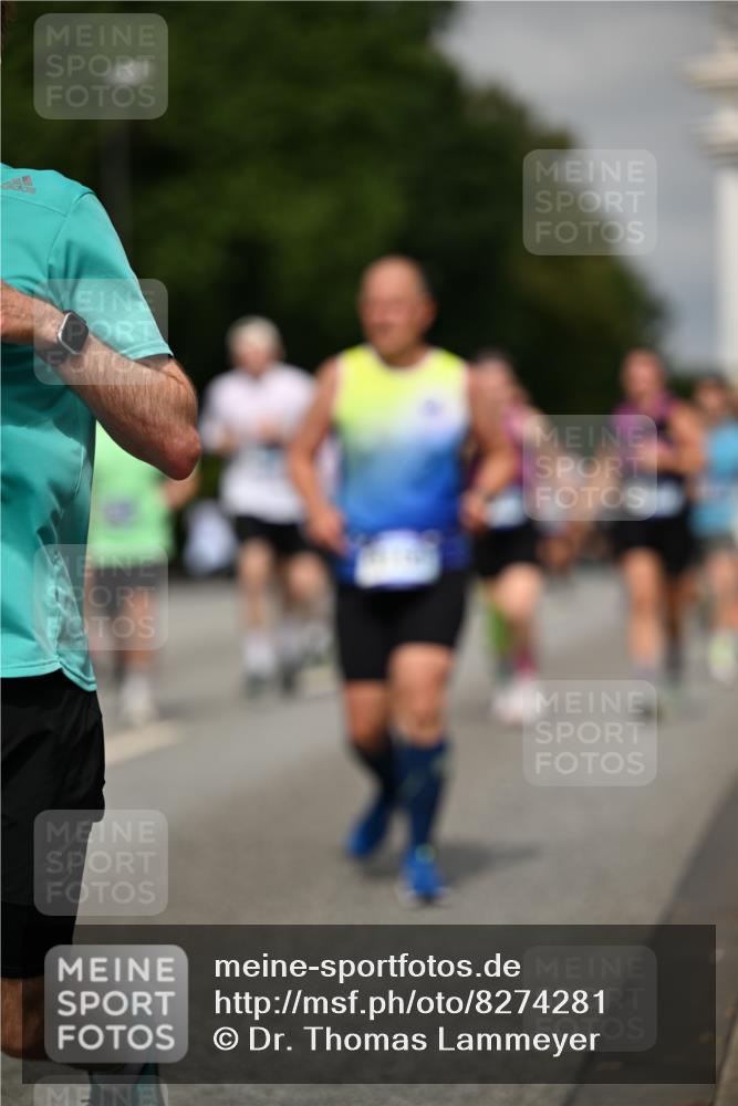 29.06.2025 - hella hamburg halbmarathon Dr. Thomas Lammeyer http://msf.ph/oto/8274281 29.06.2025 10:15:26 Kennedybrücke 1166, 1531, 1866, 1992, 4227, 5254, 5379, 5990, 5991, 7571, 9169, 9191, 10372, 10428, 11321 meine-sportfotos.de
