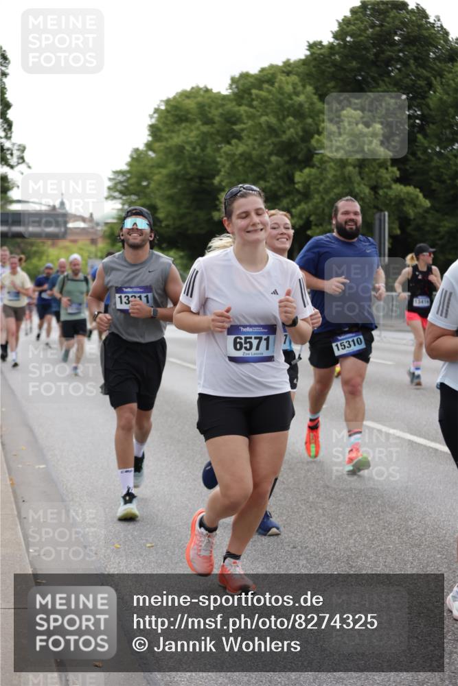 29.06.2025 - hella hamburg halbmarathon Jannik Wohlers http://msf.ph/oto/8274325 29.06.2025 10:34:18 Lombardsbrücke 1025, 2023, 2355, 3130, 3420, 5453, 6034, 6171, 6310, 6329, 6335, 6843, 7020, 7386, 7644, 7733, 8369, 8793, 9122, 9164, 9448, 9514, 10335, 10674, 11122, 11245, 11646, 12164, 12236, 12382, 13311, 13416, 13471, 13473, 14273, 15310, 15380, 15477, 16238, 16311, 16390, 17412, 18892 meine-sportfotos.de