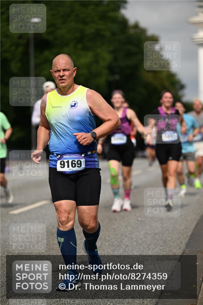 29.06.2025 - hella hamburg halbmarathon Dr. Thomas Lammeyer http://msf.ph/oto/8274359 29.06.2025 10:15:27 Kennedybrücke 1166, 1531, 1866, 1992, 4227, 5254, 5379, 5990, 5991, 7571, 9169, 9191, 10042, 10372, 10428, 11321 meine-sportfotos.de