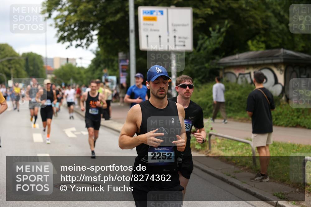 29.06.2025 - hella hamburg halbmarathon Yannick Fuchs http://msf.ph/oto/8274362 29.06.2025 10:49:17 20KM 1120, 1143, 1179, 1834, 2029, 2252, 2448, 2612, 3037, 3256, 4249, 4616, 4868, 4897, 5021, 5643, 6355, 6891, 7147, 7221, 8573, 8618, 8691, 10044, 10188, 10582, 11231, 11568, 12248, 12483, 12544, 12545, 12584, 13234, 13236, 13470, 14750, 14845, 14909, 15300, 15584, 15854, 15868, 15896, 16108, 16110, 16213, 16334, 16609, 17133, 17603, 17940, 18031, 18190, 18290, 19047 meine-sportfotos.de
