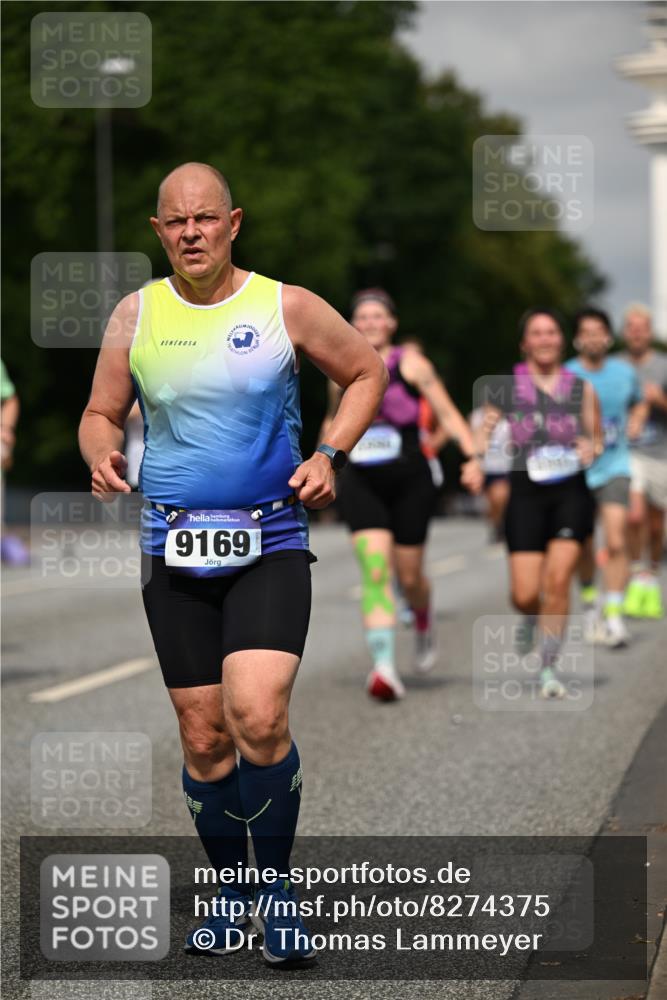 29.06.2025 - hella hamburg halbmarathon Dr. Thomas Lammeyer http://msf.ph/oto/8274375 29.06.2025 10:15:27 Kennedybrücke 1166, 1531, 1866, 1992, 4227, 5254, 5379, 5990, 5991, 7571, 9169, 9191, 10042, 10372, 10428, 11321 meine-sportfotos.de