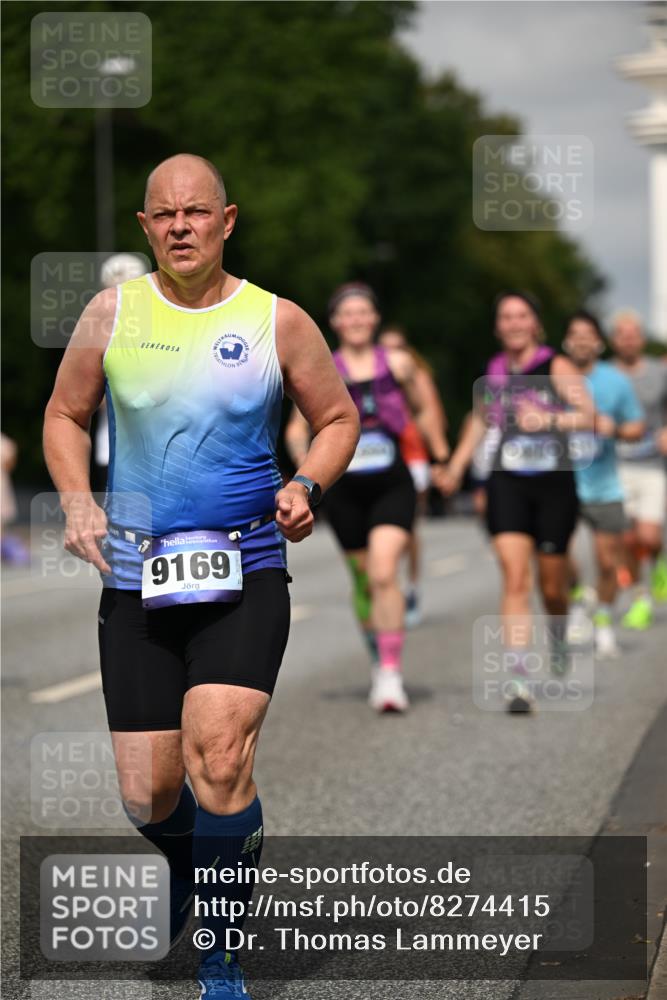 29.06.2025 - hella hamburg halbmarathon Dr. Thomas Lammeyer http://msf.ph/oto/8274415 29.06.2025 10:15:27 Kennedybrücke 1166, 1531, 1866, 1992, 4227, 5254, 5379, 5990, 5991, 7571, 9169, 9191, 10042, 10372, 10428, 11321 meine-sportfotos.de