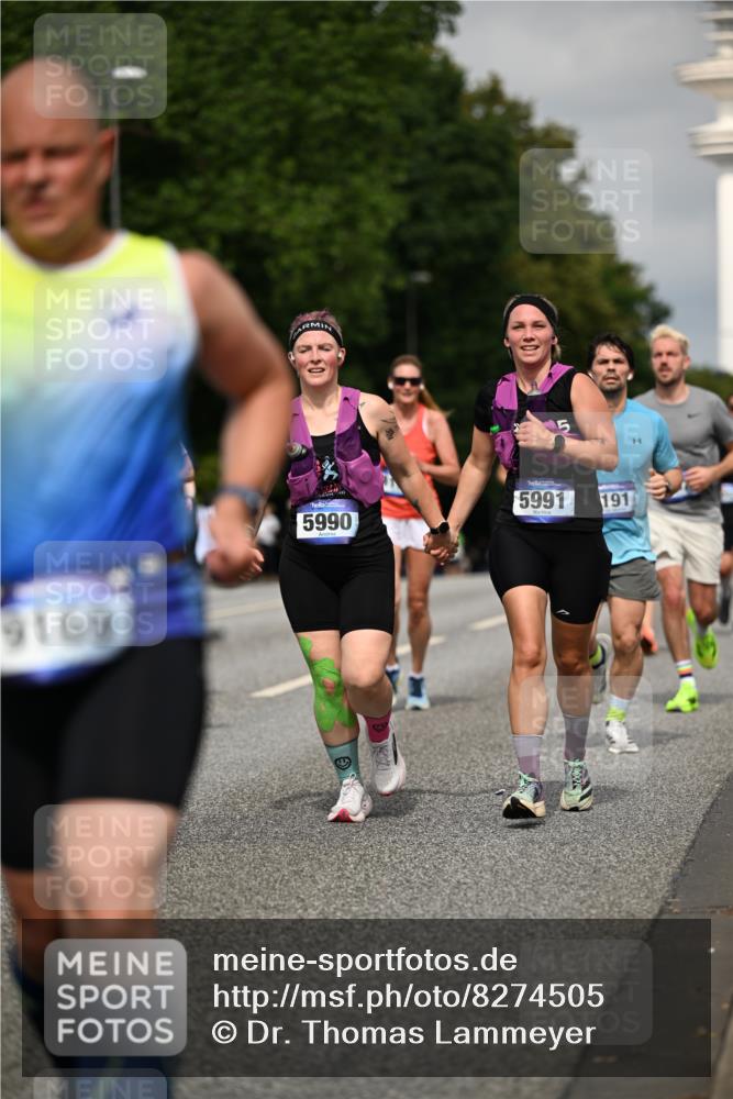29.06.2025 - hella hamburg halbmarathon Dr. Thomas Lammeyer http://msf.ph/oto/8274505 29.06.2025 10:15:28 Kennedybrücke 1166, 1531, 1866, 1992, 4227, 5254, 5379, 5990, 5991, 7571, 9169, 9191, 10042, 10372, 10428, 11321 meine-sportfotos.de