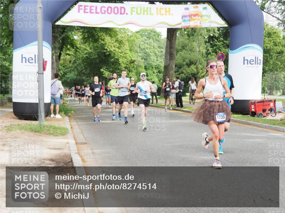 29.06.2025 - hella hamburg halbmarathon MichiJ http://msf.ph/oto/8274514 29.06.2025 10:31:31 Zwischen KM18-KM19 1735, 2415, 4080, 5477, 7865, 9114, 9534, 10099, 12153, 13897, 14813, 15706, 16338, 19229 meine-sportfotos.de