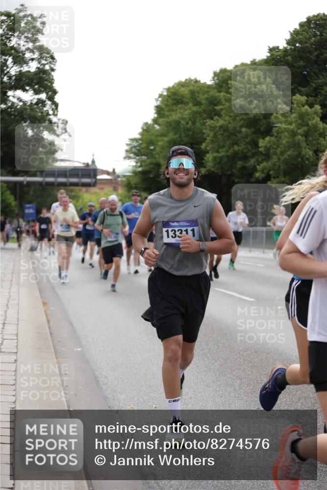 29.06.2025 - hella hamburg halbmarathon Jannik Wohlers http://msf.ph/oto/8274576 29.06.2025 10:34:19 Lombardsbrücke 1025, 2023, 2355, 3130, 3420, 5453, 6034, 6171, 6310, 6329, 6335, 6843, 7020, 7386, 7644, 7733, 8369, 8793, 9122, 9164, 9448, 9514, 10335, 10674, 11122, 11245, 11646, 12164, 12236, 12382, 12764, 13311, 13416, 13471, 13473, 14273, 15310, 15380, 15477, 16238, 16311, 16390, 17412, 18892 meine-sportfotos.de