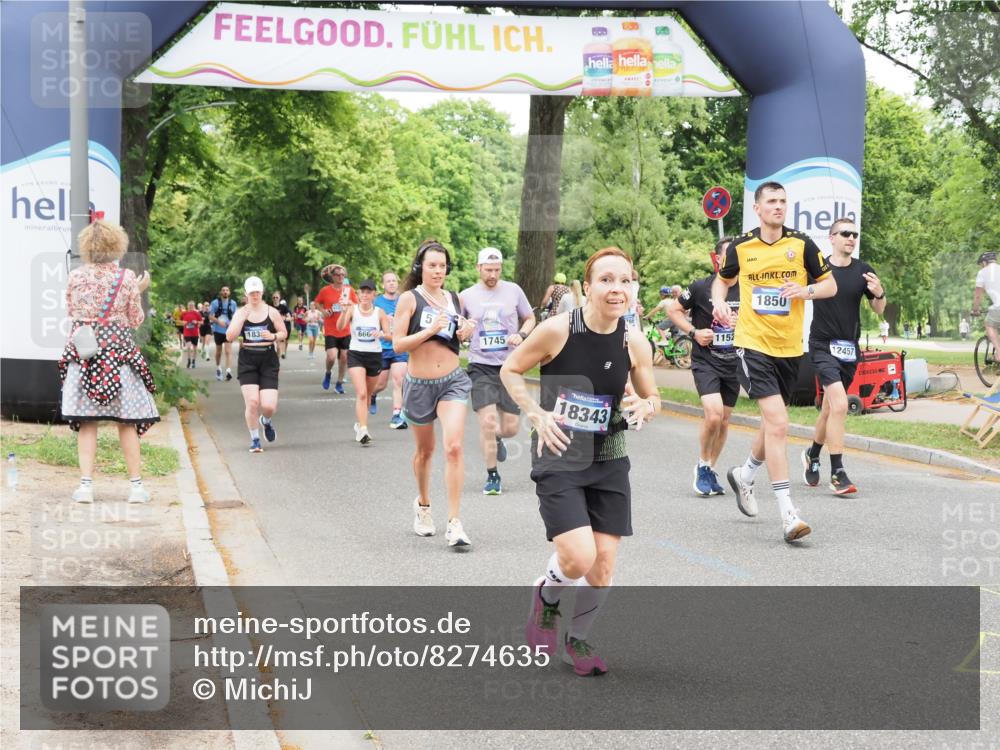 29.06.2025 - hella hamburg halbmarathon MichiJ http://msf.ph/oto/8274635 29.06.2025 10:56:35 Zwischen KM18-KM19 1850, 5191, 5242, 6664, 11525, 12457, 14617, 18343, 18429 meine-sportfotos.de