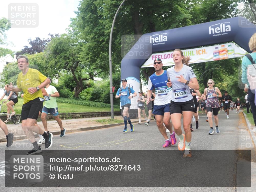 29.06.2025 - hella hamburg halbmarathon KatJ http://msf.ph/oto/8274643 29.06.2025 10:40:09 Zwischen KM18-KM19 2208, 3209, 3715, 4065, 5378, 5638, 7896, 8273, 8587, 8651 meine-sportfotos.de