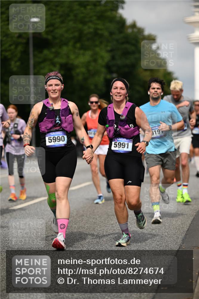 29.06.2025 - hella hamburg halbmarathon Dr. Thomas Lammeyer http://msf.ph/oto/8274674 29.06.2025 10:15:29 Kennedybrücke 1166, 1531, 1866, 1992, 4227, 5254, 5379, 5990, 5991, 7571, 8368, 9169, 9191, 10042, 10372, 10428, 11321 meine-sportfotos.de