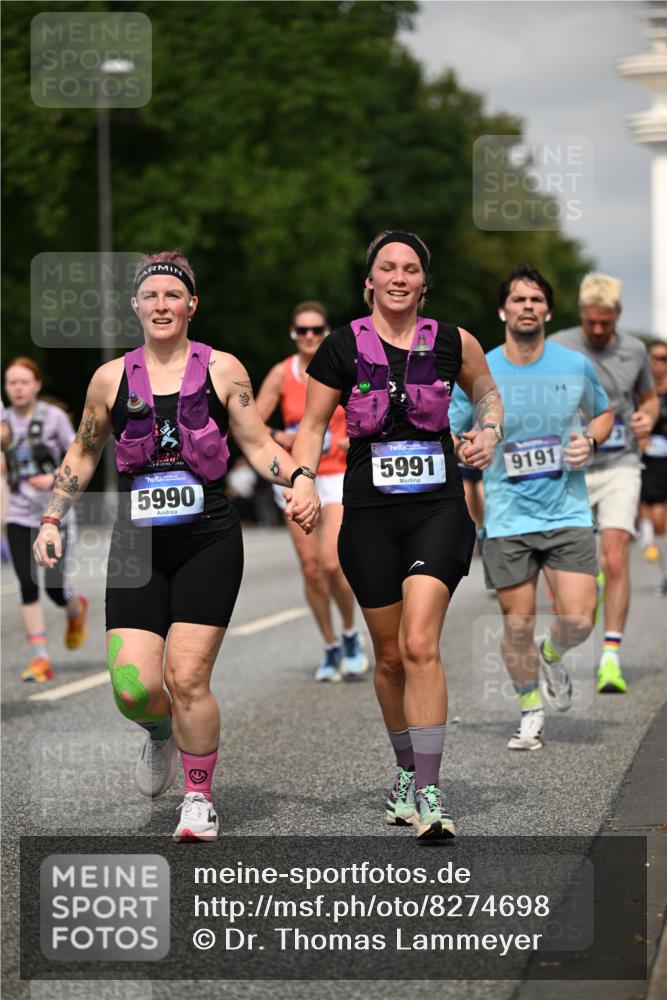 29.06.2025 - hella hamburg halbmarathon Dr. Thomas Lammeyer http://msf.ph/oto/8274698 29.06.2025 10:15:29 Kennedybrücke 1166, 1531, 1866, 1992, 4227, 5254, 5379, 5990, 5991, 7571, 8368, 9169, 9191, 10042, 10372, 10428, 11321 meine-sportfotos.de