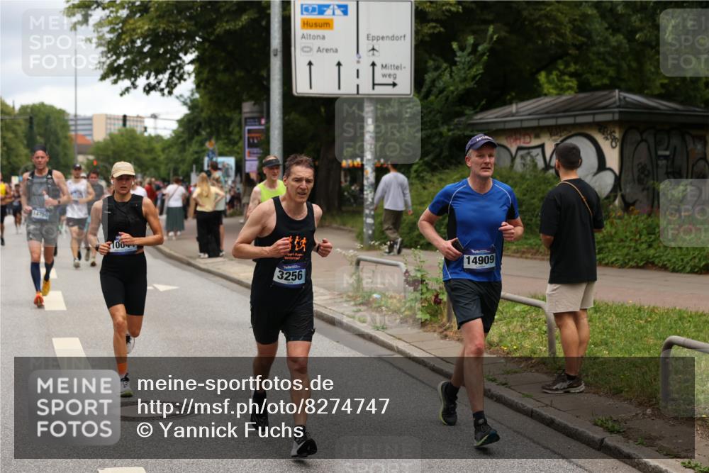 29.06.2025 - hella hamburg halbmarathon Yannick Fuchs http://msf.ph/oto/8274747 29.06.2025 10:49:19 20KM 1120, 1143, 1179, 1834, 2029, 2252, 2448, 2612, 3037, 3256, 4249, 4616, 4897, 5021, 5643, 6891, 7147, 7221, 7976, 8573, 8618, 8691, 10044, 10188, 10582, 11231, 11568, 12248, 12483, 12544, 12545, 13234, 13236, 13470, 14750, 14909, 15300, 15484, 15584, 15854, 15868, 15896, 16108, 16110, 16213, 16334, 16609, 17133, 17603, 17940, 18190, 18290, 19047 meine-sportfotos.de