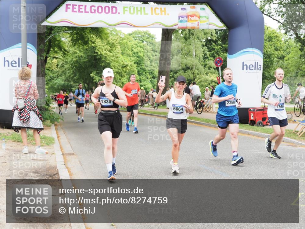 29.06.2025 - hella hamburg halbmarathon MichiJ http://msf.ph/oto/8274759 29.06.2025 10:56:38 Zwischen KM18-KM19 1745, 1766, 1830, 1850, 2359, 5191, 5242, 6664, 10297, 11525, 12457, 14617, 18343, 18429 meine-sportfotos.de