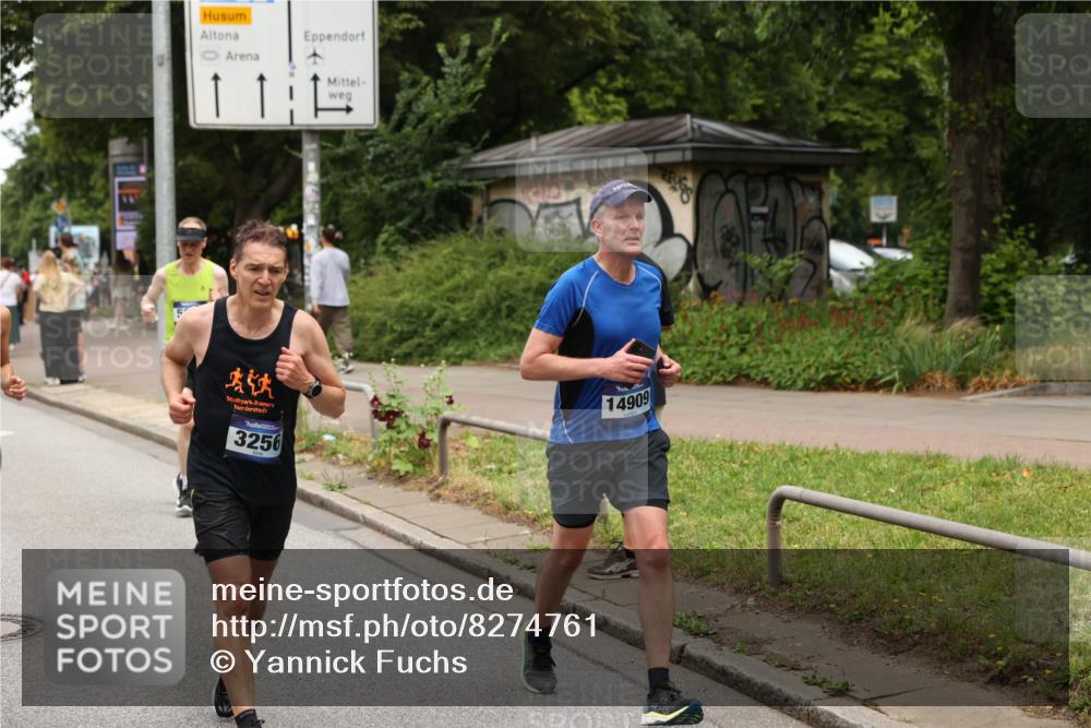 29.06.2025 - hella hamburg halbmarathon Yannick Fuchs http://msf.ph/oto/8274761 29.06.2025 10:49:19 20KM 1120, 1143, 1179, 1834, 2029, 2252, 2448, 2612, 3037, 3256, 4249, 4616, 4897, 5021, 5643, 6891, 7147, 7221, 7976, 8573, 8618, 8691, 10044, 10188, 10582, 11231, 11568, 12248, 12483, 12544, 12545, 13234, 13236, 13470, 14750, 14909, 15300, 15484, 15584, 15854, 15868, 15896, 16108, 16110, 16213, 16334, 16609, 17133, 17603, 17940, 18190, 18290, 19047 meine-sportfotos.de