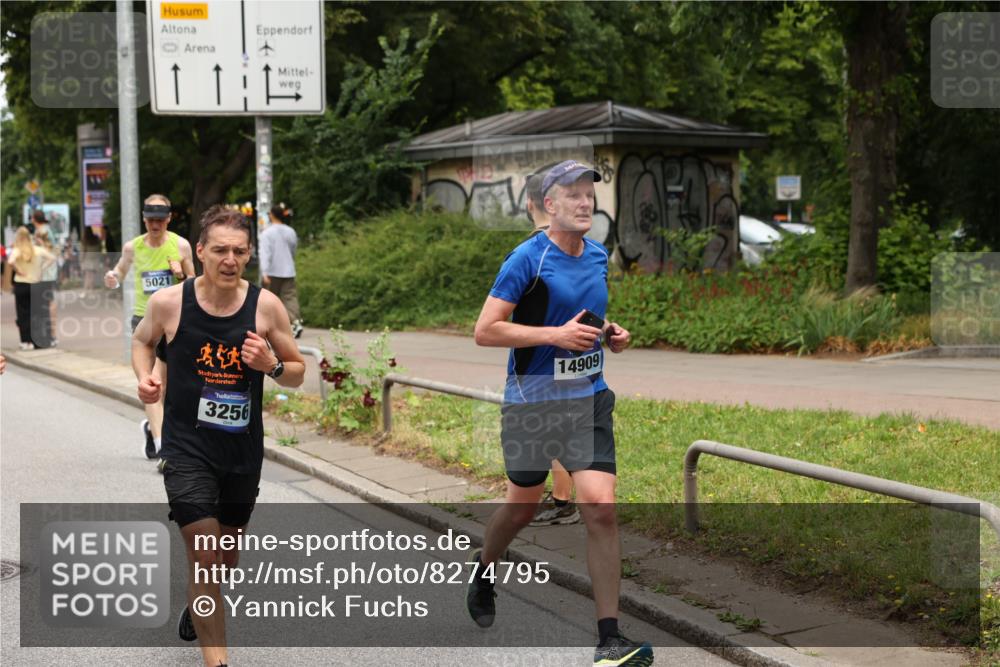 29.06.2025 - hella hamburg halbmarathon Yannick Fuchs http://msf.ph/oto/8274795 29.06.2025 10:49:19 20KM 1120, 1143, 1179, 1834, 2029, 2252, 2448, 2612, 3037, 3256, 4249, 4616, 4897, 5021, 5643, 6891, 7147, 7221, 7976, 8573, 8618, 8691, 10044, 10188, 10582, 11231, 11568, 12248, 12483, 12544, 12545, 13234, 13236, 13470, 14750, 14909, 15300, 15484, 15584, 15854, 15868, 15896, 16108, 16110, 16213, 16334, 16609, 17133, 17603, 17940, 18190, 18290, 19047 meine-sportfotos.de