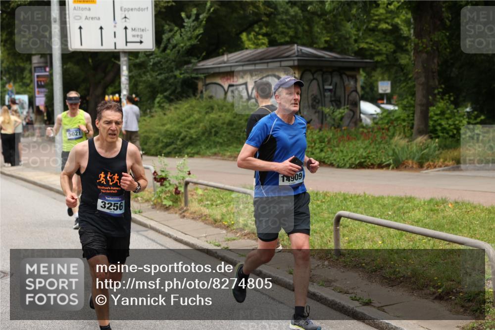 29.06.2025 - hella hamburg halbmarathon Yannick Fuchs http://msf.ph/oto/8274805 29.06.2025 10:49:19 20KM 1120, 1143, 1179, 1834, 2029, 2252, 2448, 2612, 3037, 3256, 4249, 4616, 4897, 5021, 5643, 6891, 7147, 7221, 7976, 8573, 8618, 8691, 10044, 10188, 10582, 11231, 11568, 12248, 12483, 12544, 12545, 13234, 13236, 13470, 14750, 14909, 15300, 15484, 15584, 15854, 15868, 15896, 16108, 16110, 16213, 16334, 16609, 17133, 17603, 17940, 18190, 18290, 19047 meine-sportfotos.de