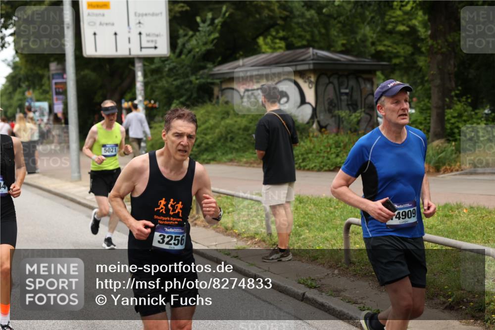 29.06.2025 - hella hamburg halbmarathon Yannick Fuchs http://msf.ph/oto/8274833 29.06.2025 10:49:19 20KM 1120, 1143, 1179, 1834, 2029, 2252, 2448, 2612, 3037, 3256, 4249, 4616, 4897, 5021, 5643, 6891, 7147, 7221, 7976, 8573, 8618, 8691, 10044, 10188, 10582, 11231, 11568, 12248, 12483, 12544, 12545, 13234, 13236, 13470, 14750, 14909, 15300, 15484, 15584, 15854, 15868, 15896, 16108, 16110, 16213, 16334, 16609, 17133, 17603, 17940, 18190, 18290, 19047 meine-sportfotos.de