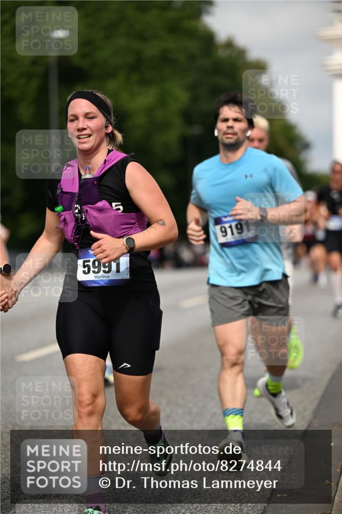 29.06.2025 - hella hamburg halbmarathon Dr. Thomas Lammeyer http://msf.ph/oto/8274844 29.06.2025 10:15:30 Kennedybrücke 1166, 1531, 1866, 1992, 2661, 4227, 5254, 5379, 5990, 5991, 7571, 8368, 9169, 9191, 10042, 10372, 10428, 11321 meine-sportfotos.de