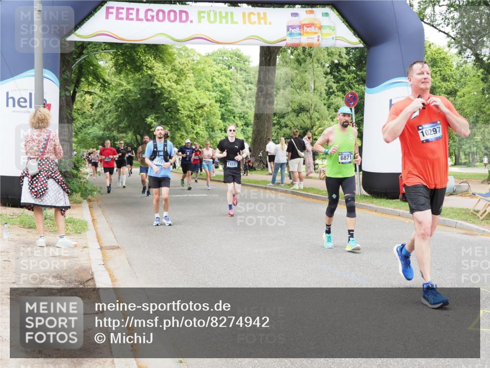 29.06.2025 - hella hamburg halbmarathon MichiJ http://msf.ph/oto/8274942 29.06.2025 10:56:41 Zwischen KM18-KM19 1745, 1766, 1830, 1850, 2359, 5191, 6664, 6871, 10297, 11525, 12457, 13237, 15772, 18343 meine-sportfotos.de