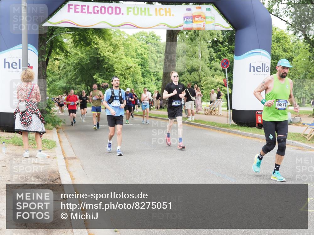 29.06.2025 - hella hamburg halbmarathon MichiJ http://msf.ph/oto/8275051 29.06.2025 10:56:42 Zwischen KM18-KM19 1745, 1766, 1830, 2359, 6664, 6871, 10297, 12457, 13237, 15772, 18343 meine-sportfotos.de