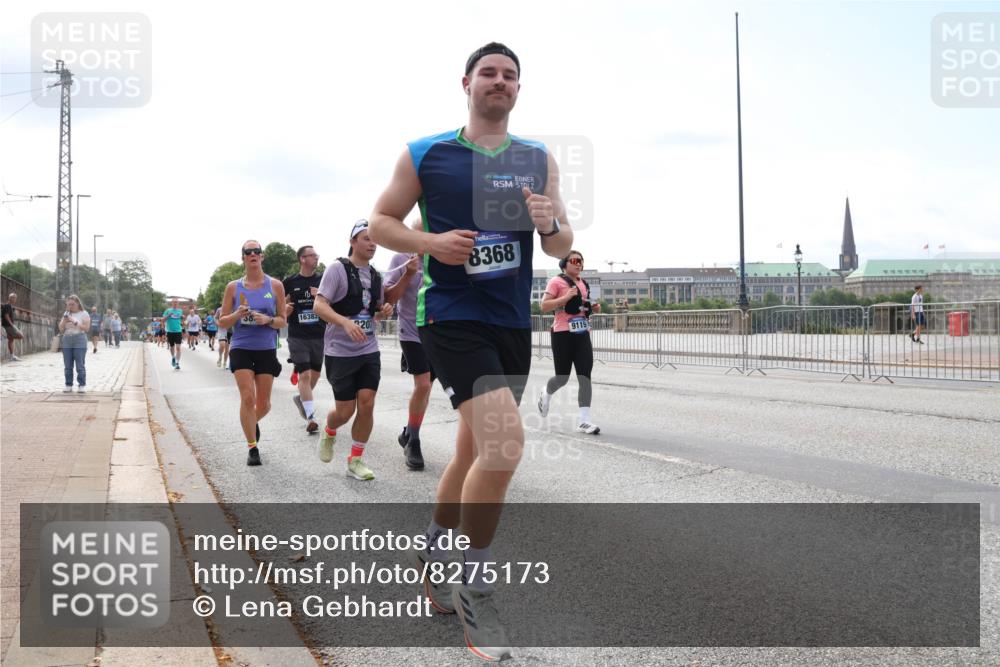 29.06.2025 - hella hamburg halbmarathon Lena Gebhardt http://msf.ph/oto/8275173 29.06.2025 10:11:29 Lombardsbrücke 1328, 1531, 1723, 1866, 1992, 2868, 3363, 3837, 4227, 4287, 5254, 5605, 5653, 7271, 7571, 8115, 8171, 8206, 8207, 8368, 8561, 8807, 8810, 9119, 9428, 10196, 10372, 10428, 11149, 11321, 11755, 12286, 12571, 12836, 13177, 13203, 13603, 13939, 14008, 14022, 14149, 15009, 15252, 15797, 15908, 15945, 16383, 17080, 17142, 17500, 17787, 17866, 18278, 18382, 19172, 19241 meine-sportfotos.de
