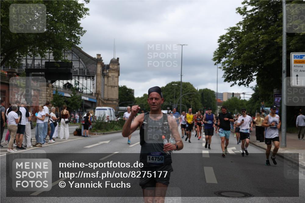 29.06.2025 - hella hamburg halbmarathon Yannick Fuchs http://msf.ph/oto/8275177 29.06.2025 10:49:22 20KM 1120, 1143, 1179, 1834, 2029, 2252, 2448, 2612, 3037, 3256, 4249, 4616, 4897, 5021, 5643, 6891, 7147, 7221, 7594, 7976, 8573, 8618, 8691, 10044, 10188, 10582, 11231, 12248, 12483, 12544, 12545, 13234, 13236, 13470, 14365, 14750, 14909, 15300, 15484, 15584, 15868, 15884, 15896, 16108, 16110, 16176, 16213, 16334, 16521, 16609, 17133, 17259, 17603, 17734, 17940, 18064, 18190, 18290, 19047 meine-sportfotos.de