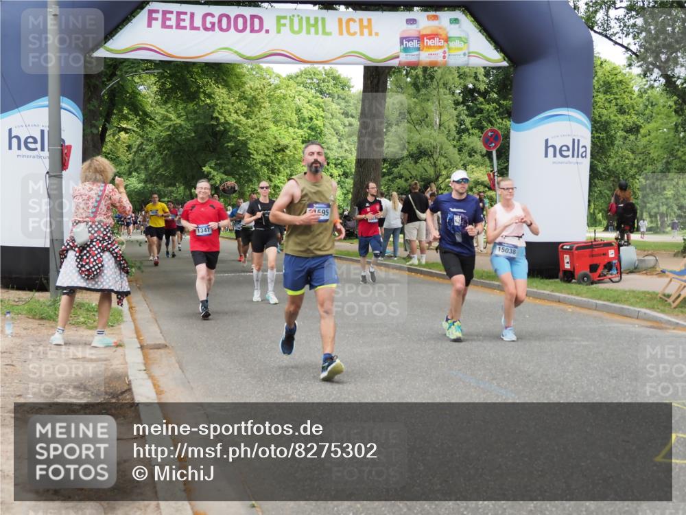 29.06.2025 - hella hamburg halbmarathon MichiJ http://msf.ph/oto/8275302 29.06.2025 10:56:46 Zwischen KM18-KM19 2359, 6871, 11595, 13237, 15038, 15772 meine-sportfotos.de