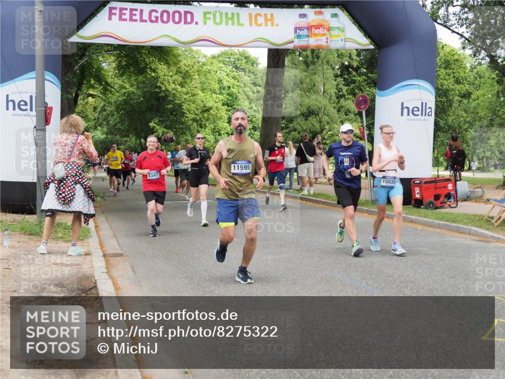 29.06.2025 - hella hamburg halbmarathon MichiJ http://msf.ph/oto/8275322 29.06.2025 10:56:46 Zwischen KM18-KM19 2359, 6871, 11595, 13237, 15038, 15772 meine-sportfotos.de