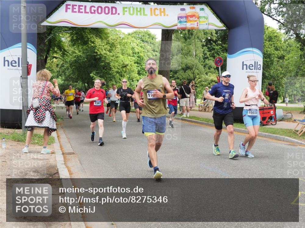 29.06.2025 - hella hamburg halbmarathon MichiJ http://msf.ph/oto/8275346 29.06.2025 10:56:46 Zwischen KM18-KM19 2359, 6871, 11595, 13237, 15038, 15772 meine-sportfotos.de