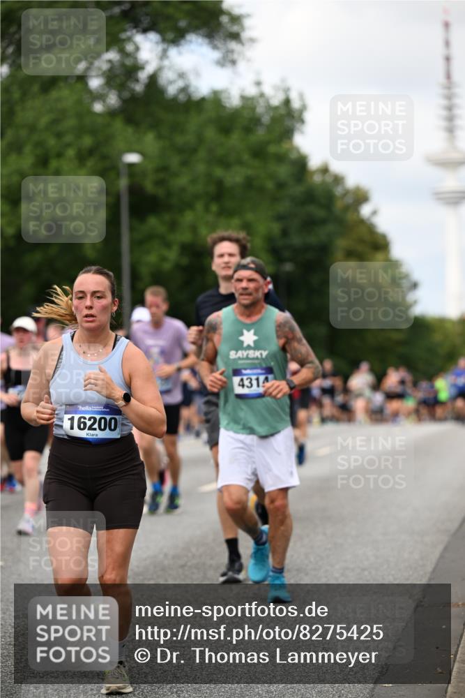 29.06.2025 - hella hamburg halbmarathon Dr. Thomas Lammeyer http://msf.ph/oto/8275425 29.06.2025 10:36:19 Kennedybrücke 1292, 1640, 1987, 2349, 2943, 3022, 3239, 3365, 3707, 3751, 3752, 3778, 4314, 4365, 4605, 4924, 5601, 5658, 5743, 5941, 6218, 6252, 6312, 6315, 7239, 7344, 7468, 7535, 7570, 7695, 7898, 8072, 8073, 8124, 8127, 8303, 8757, 9125, 9206, 9604, 10111, 10248, 10354, 10924, 11168, 11225, 11248, 11362 meine-sportfotos.de