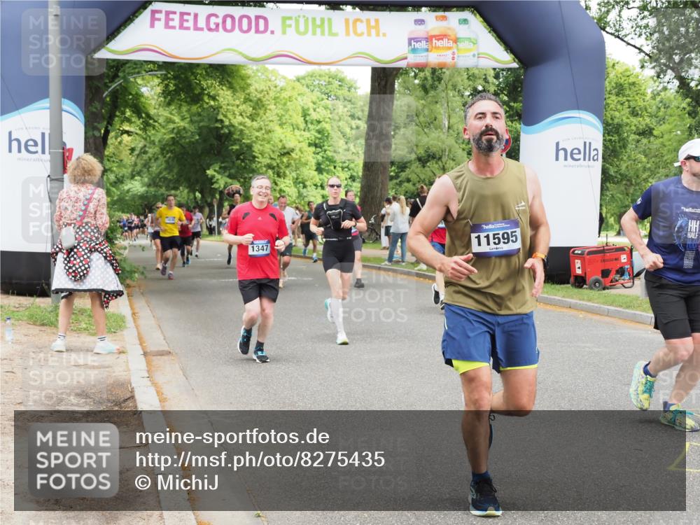 29.06.2025 - hella hamburg halbmarathon MichiJ http://msf.ph/oto/8275435 29.06.2025 10:56:47 Zwischen KM18-KM19 1347, 6871, 11595, 12658, 13237, 13818, 15037, 15038, 15772 meine-sportfotos.de