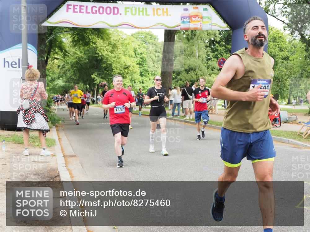 29.06.2025 - hella hamburg halbmarathon MichiJ http://msf.ph/oto/8275460 29.06.2025 10:56:47 Zwischen KM18-KM19 1347, 6871, 11595, 12658, 13237, 13818, 15037, 15038, 15772 meine-sportfotos.de