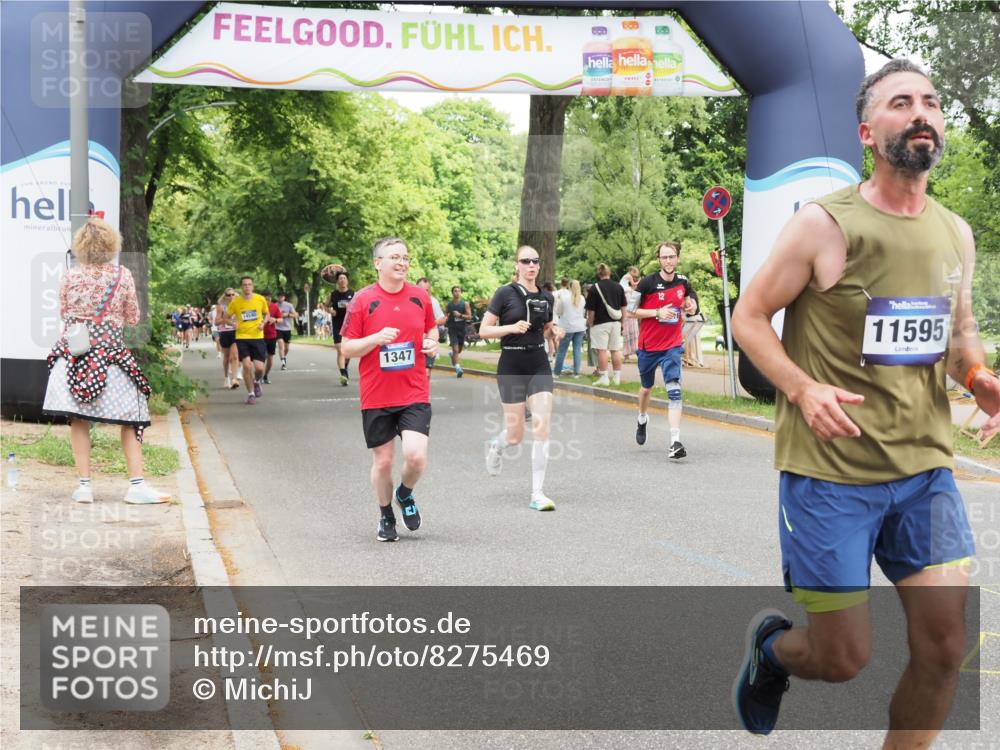 29.06.2025 - hella hamburg halbmarathon MichiJ http://msf.ph/oto/8275469 29.06.2025 10:56:47 Zwischen KM18-KM19 1347, 6871, 11595, 12658, 13237, 13818, 15037, 15038, 15772 meine-sportfotos.de