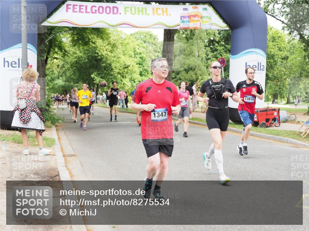 29.06.2025 - hella hamburg halbmarathon MichiJ http://msf.ph/oto/8275534 29.06.2025 10:56:48 Zwischen KM18-KM19 1347, 11542, 11595, 12658, 13237, 13818, 15037, 15038, 15772 meine-sportfotos.de