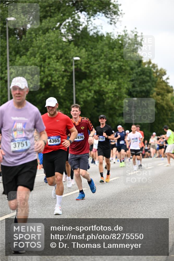 29.06.2025 - hella hamburg halbmarathon Dr. Thomas Lammeyer http://msf.ph/oto/8275550 29.06.2025 10:36:22 Kennedybrücke 1292, 1640, 1987, 2349, 2943, 3022, 3239, 3365, 3707, 3751, 3752, 3778, 4314, 4365, 4605, 4857, 4924, 5601, 5658, 5743, 5783, 5941, 6218, 6228, 6252, 6312, 6315, 7239, 7344, 7468, 7535, 7570, 7695, 8072, 8073, 8124, 8127, 8303, 8625, 9125, 9206, 9604, 10013, 10111, 10248, 10354, 10828, 10924, 11168, 11205, 11225, 11248, 11362 meine-sportfotos.de